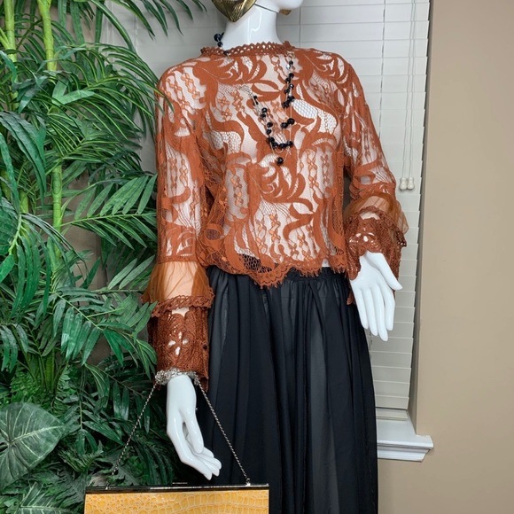 NTW Sexy Lace Top Size Medium - Picture 2 of 7